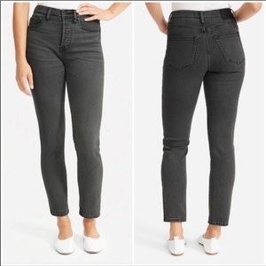 Everlane Cigarette High Rise Slim Straight Jean
